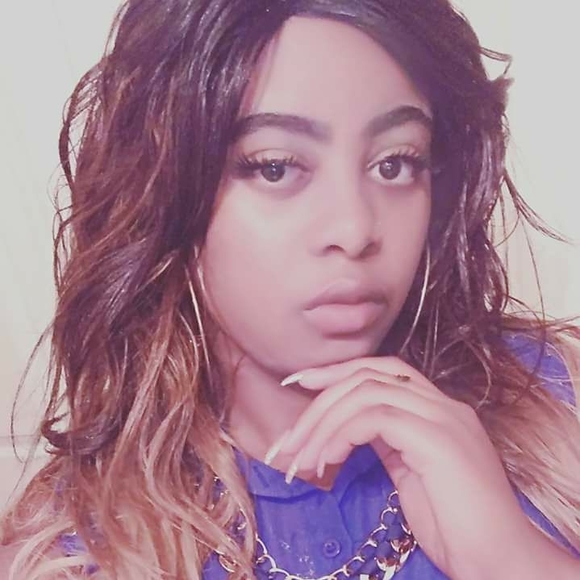 kelly_marie18